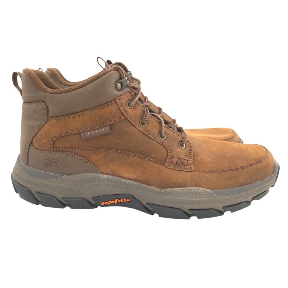 Skechers Respected Boswell Boots Mens 13M Brown Leather Hiking Shoes Cushion NEW